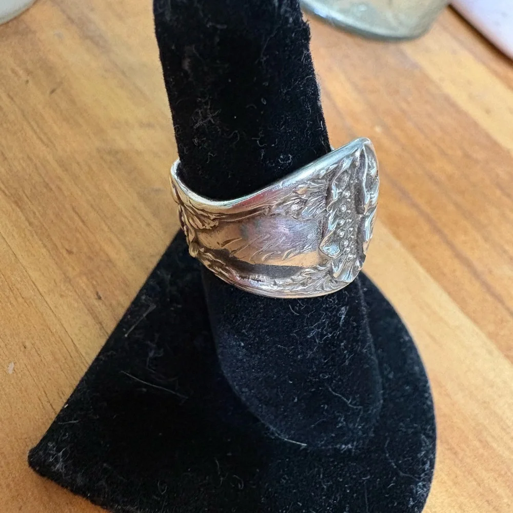 Sterling Silver Vintage Spoon Ring size 5 - Picture 3 of 15